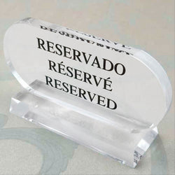 PLAQUE "RESERVADO-RÉSERVÉ-RESERVED" 13,5x7,5 CM TRANSPARENT ACRYLIQUE - vendu par 2 unités (Prix unitaire = 9 euros)