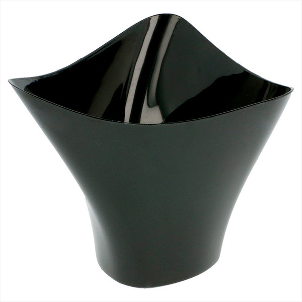TRIANGLES HAUTS 100 ML 7,7x7,4x6,3 CM NOIR PLASTIQUE PS - vendu par 576 unités